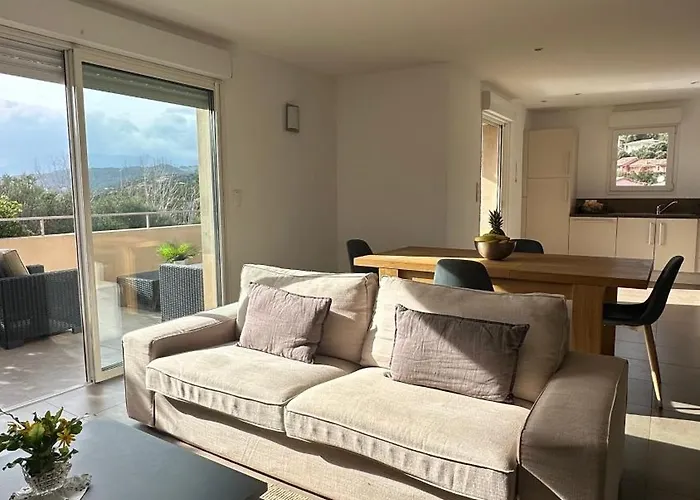 Alto Di Pinarello * סנט-לוסידה פורטו-וקיו